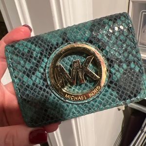 Michael kors card case